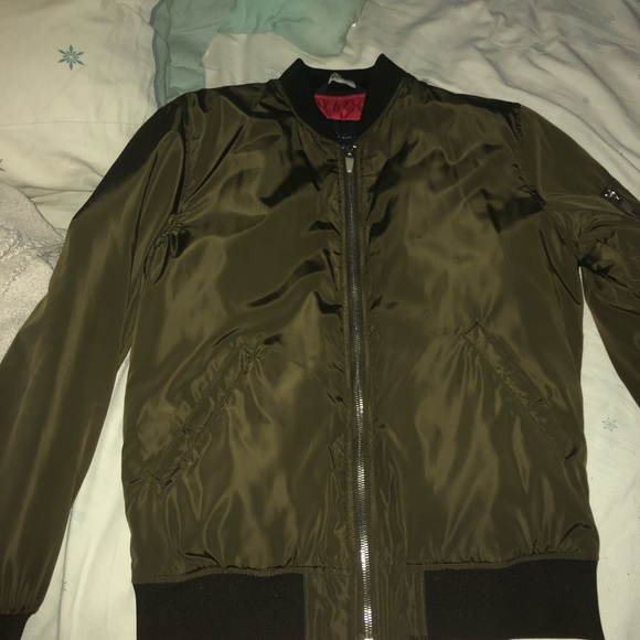 Olive Green bomber - Picture 1 of 6